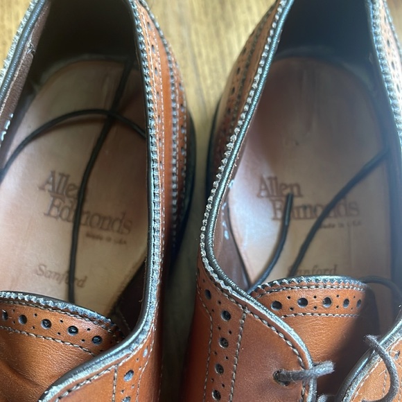 Allen Edmonds men’s wingtips size 7 1/2.  Preloved  luxury men’s shoes.